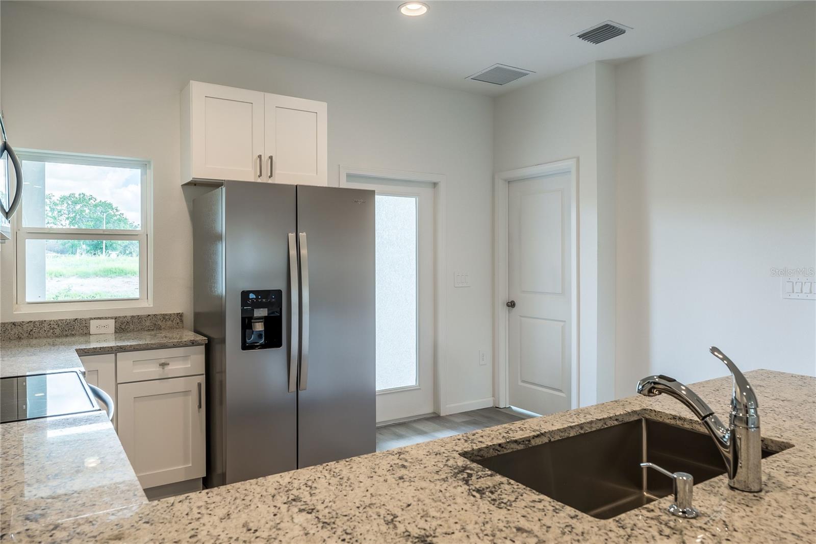 110 E 18TH STREET, Apopka, FL 32703