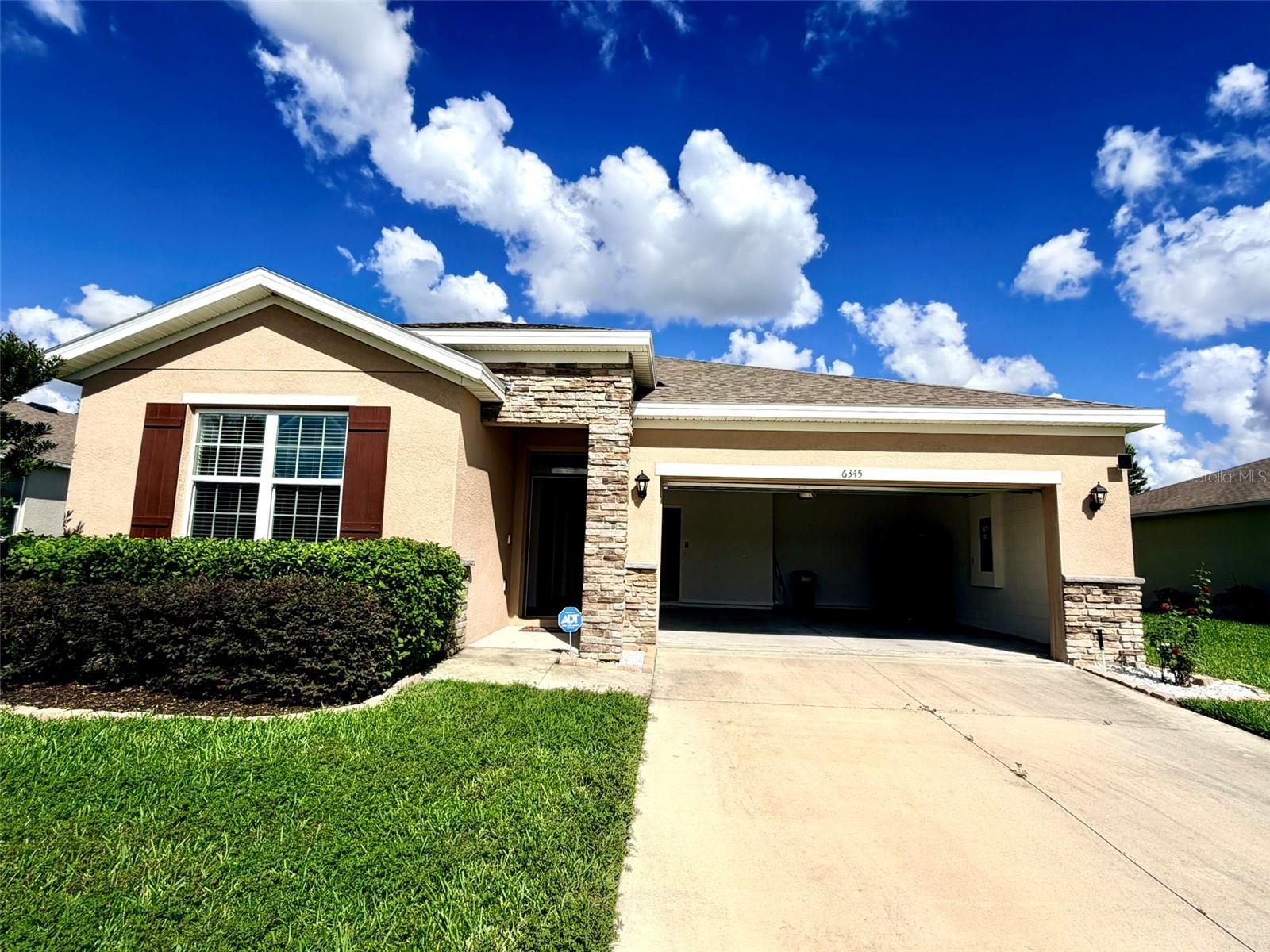 Landscaping and common grounds maintenance included in the rent.