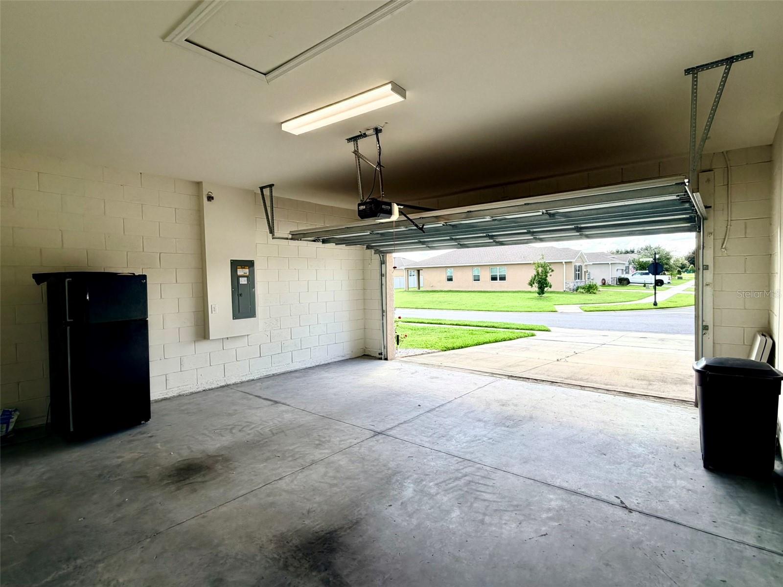 Double garage with extra refrigerator