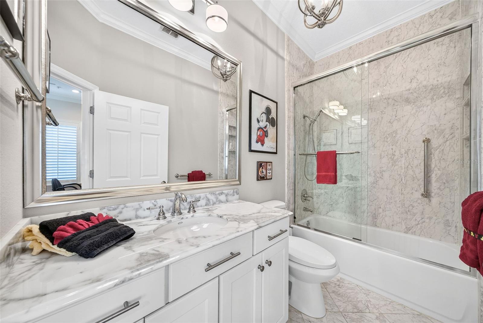 Full Bathroom for Bedroom 2 and 3 and flex space