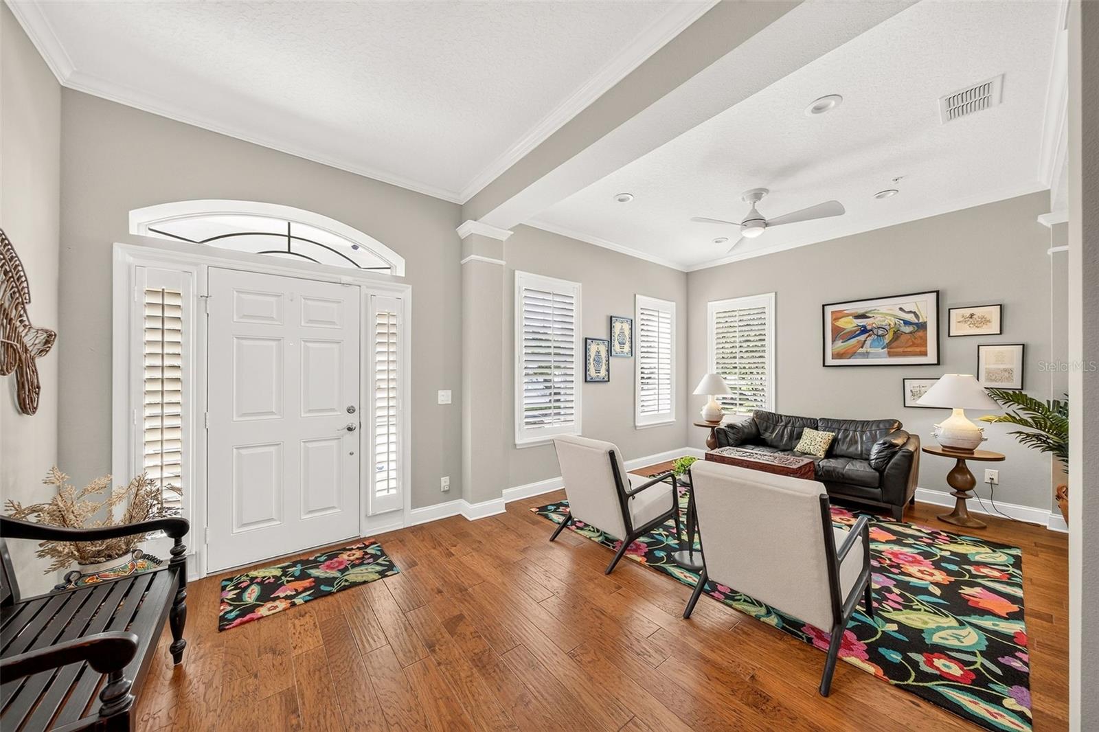 Nice open entryway