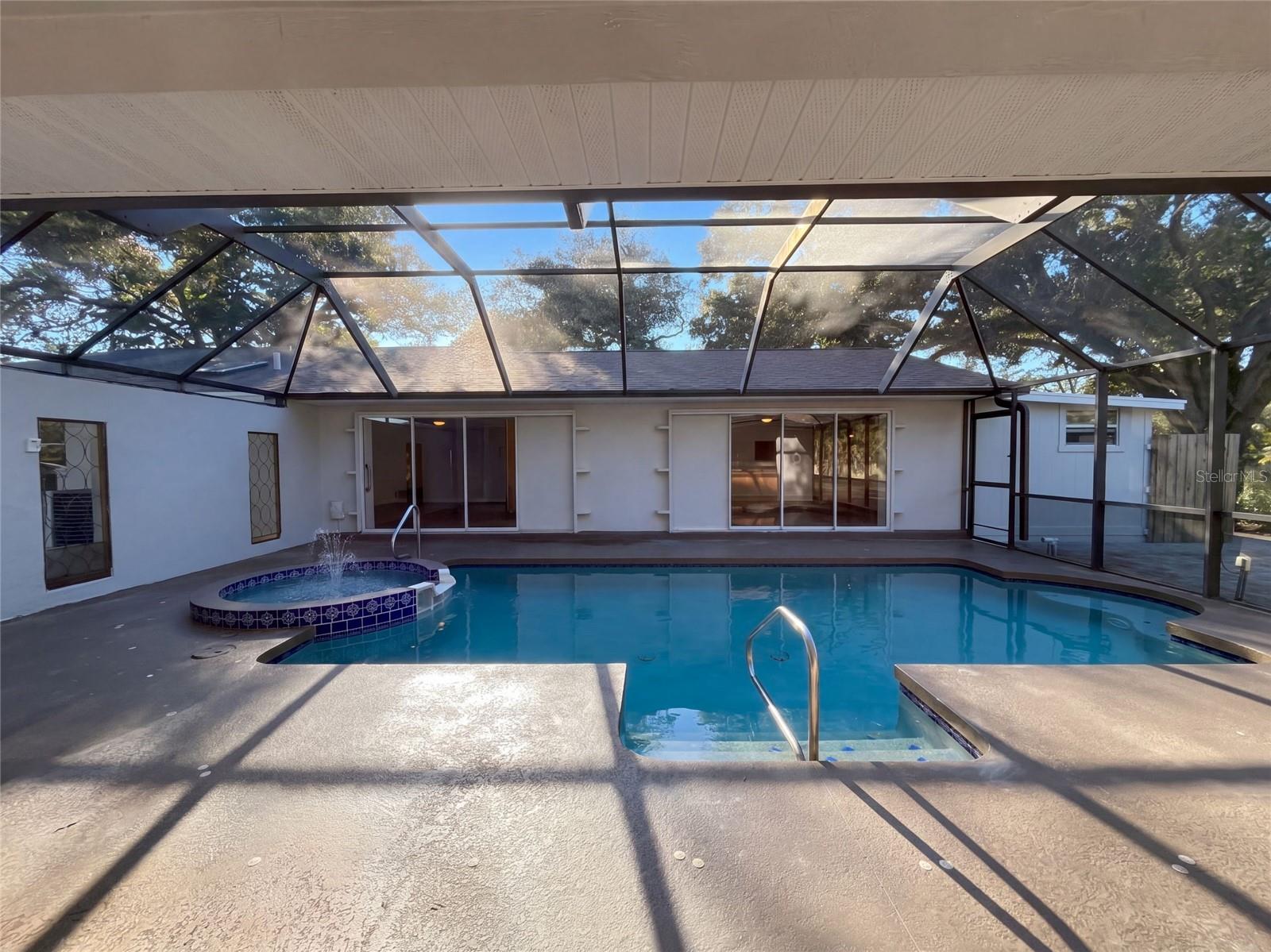 3705 MALEC CIRCLE, Sarasota, FL 34233