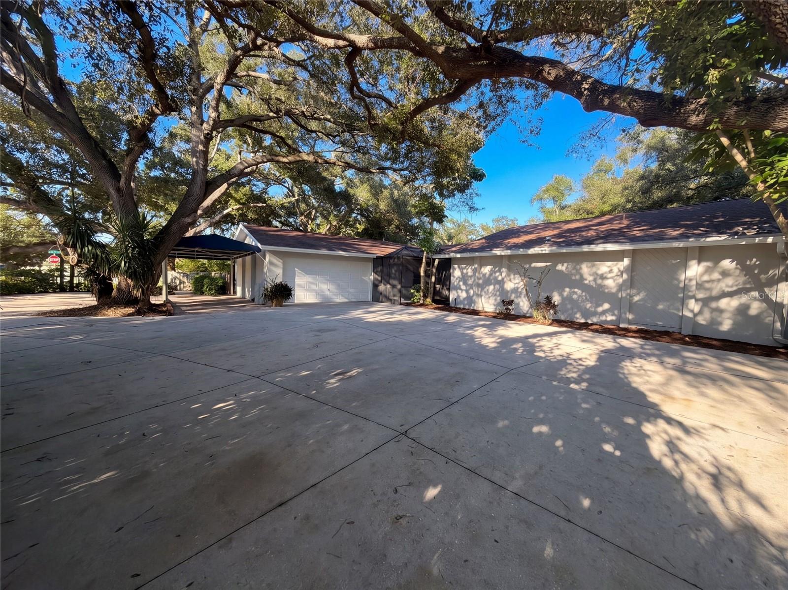 3705 MALEC CIRCLE, Sarasota, FL 34233