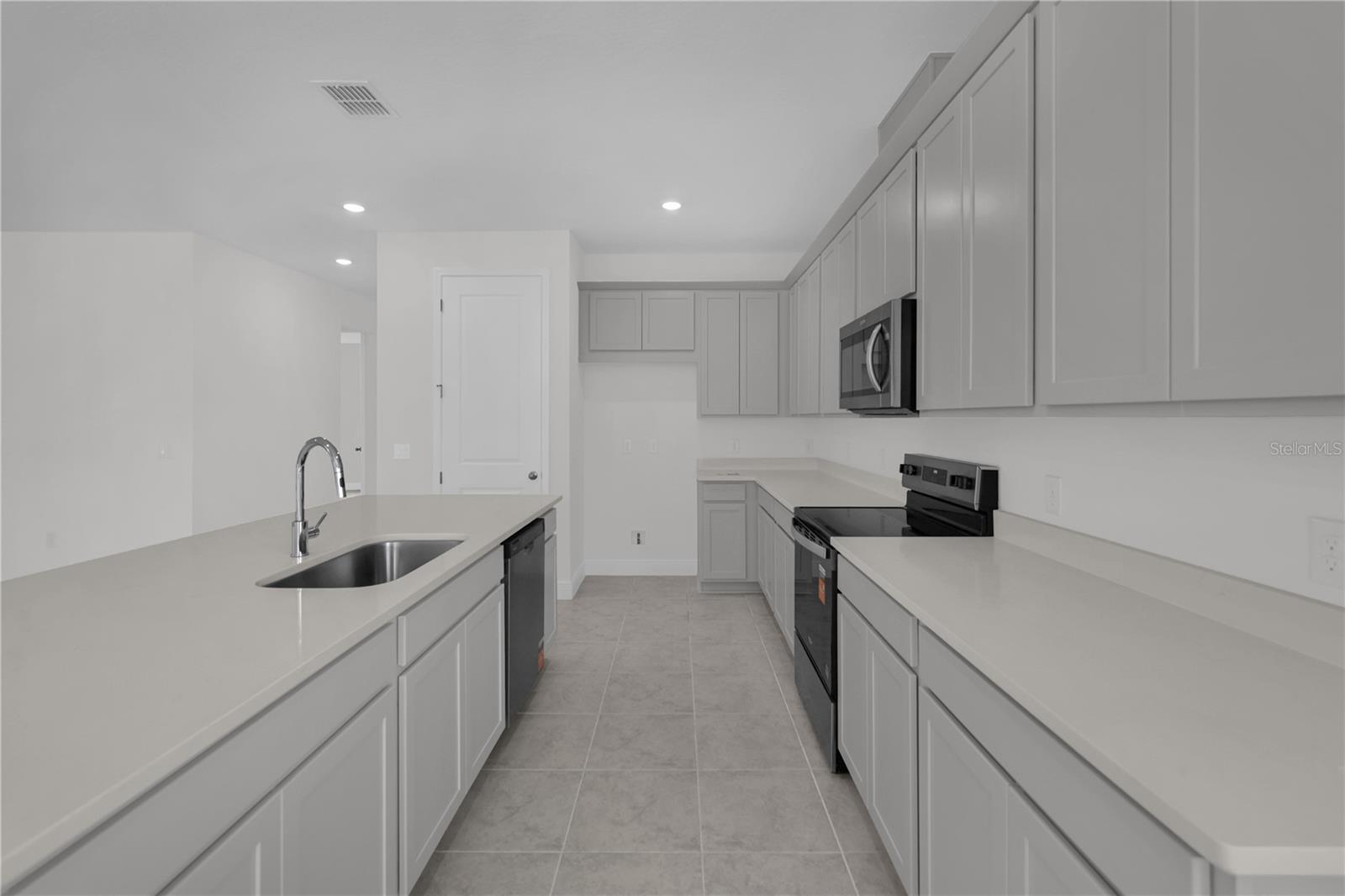 6393 WILD PERSIMMON WAY, UNIT #A, Winter Garden, FL 34787