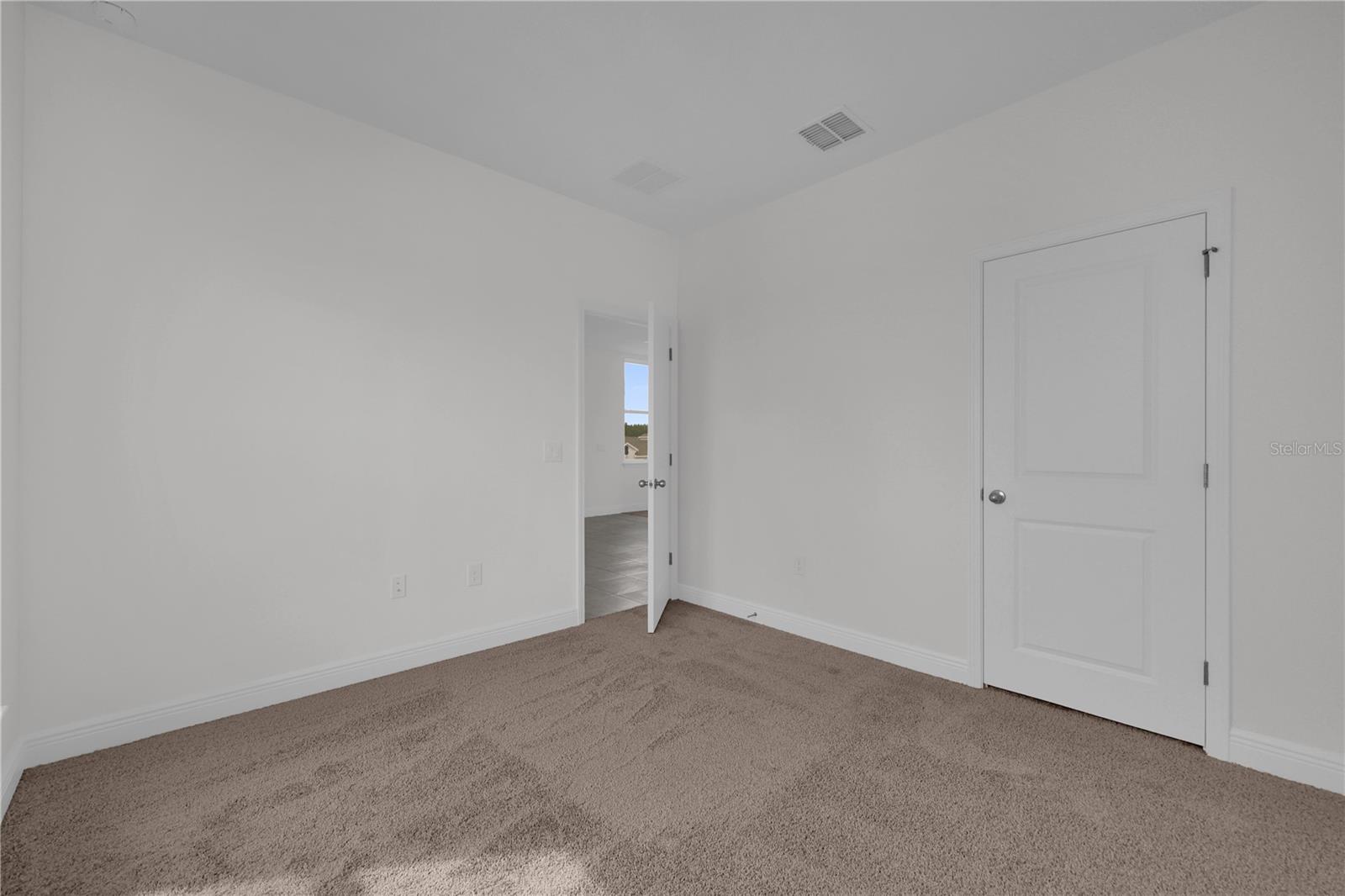 6393 WILD PERSIMMON WAY, UNIT #B, Winter Garden, FL 34787