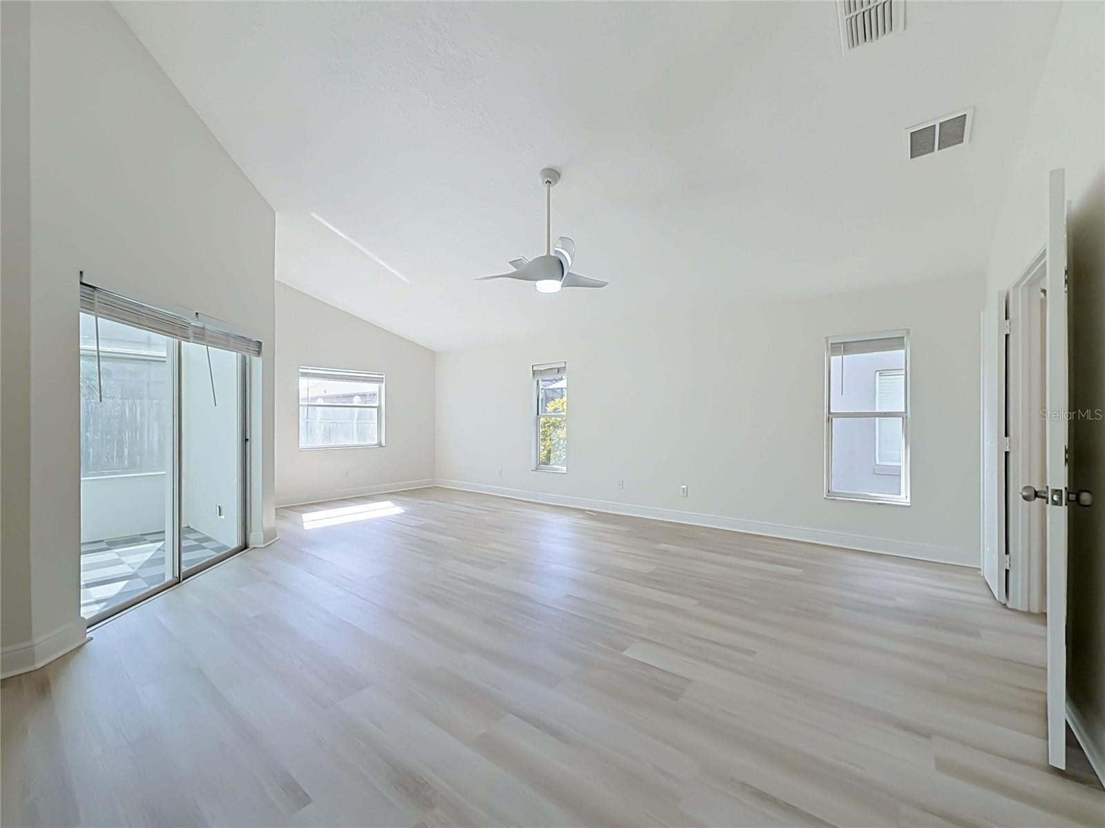 609 SEASCAPE AVENUE, Orlando, FL 32828