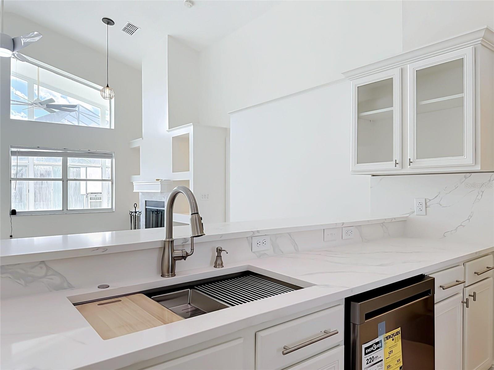 609 SEASCAPE AVENUE, Orlando, FL 32828
