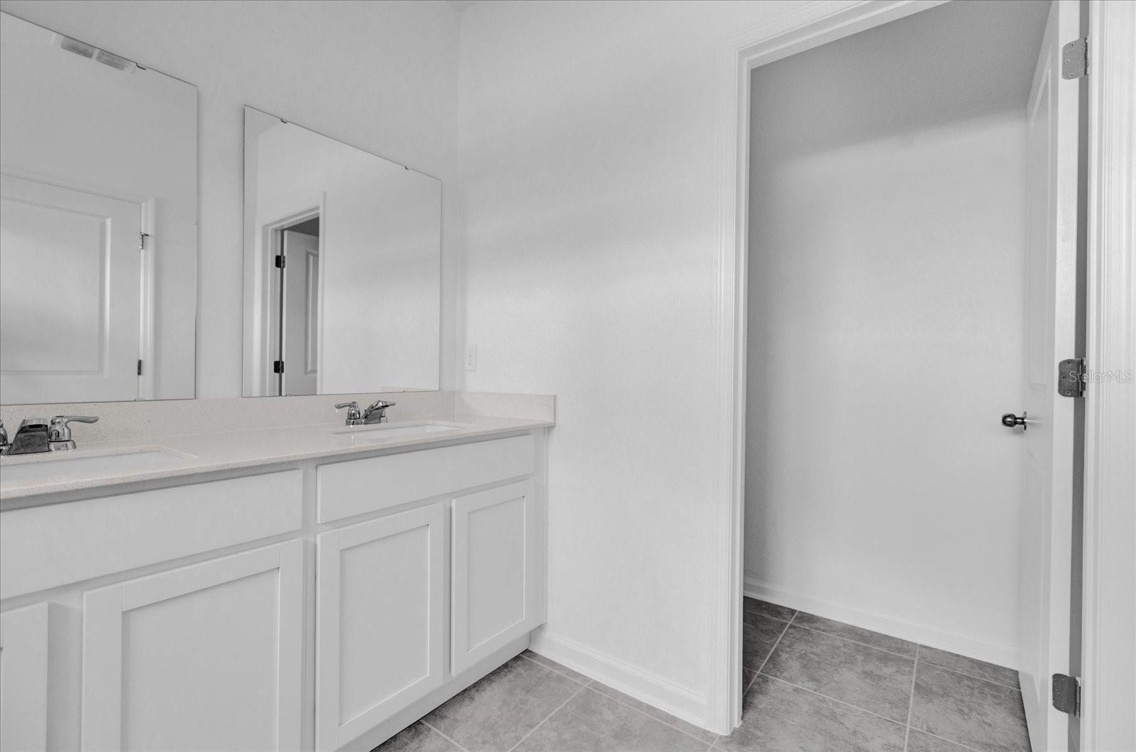 2474 SKYLINE LOOP, Kissimmee, FL 34758