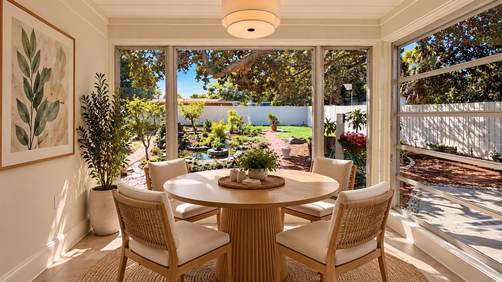 Virtually Staged Dinning