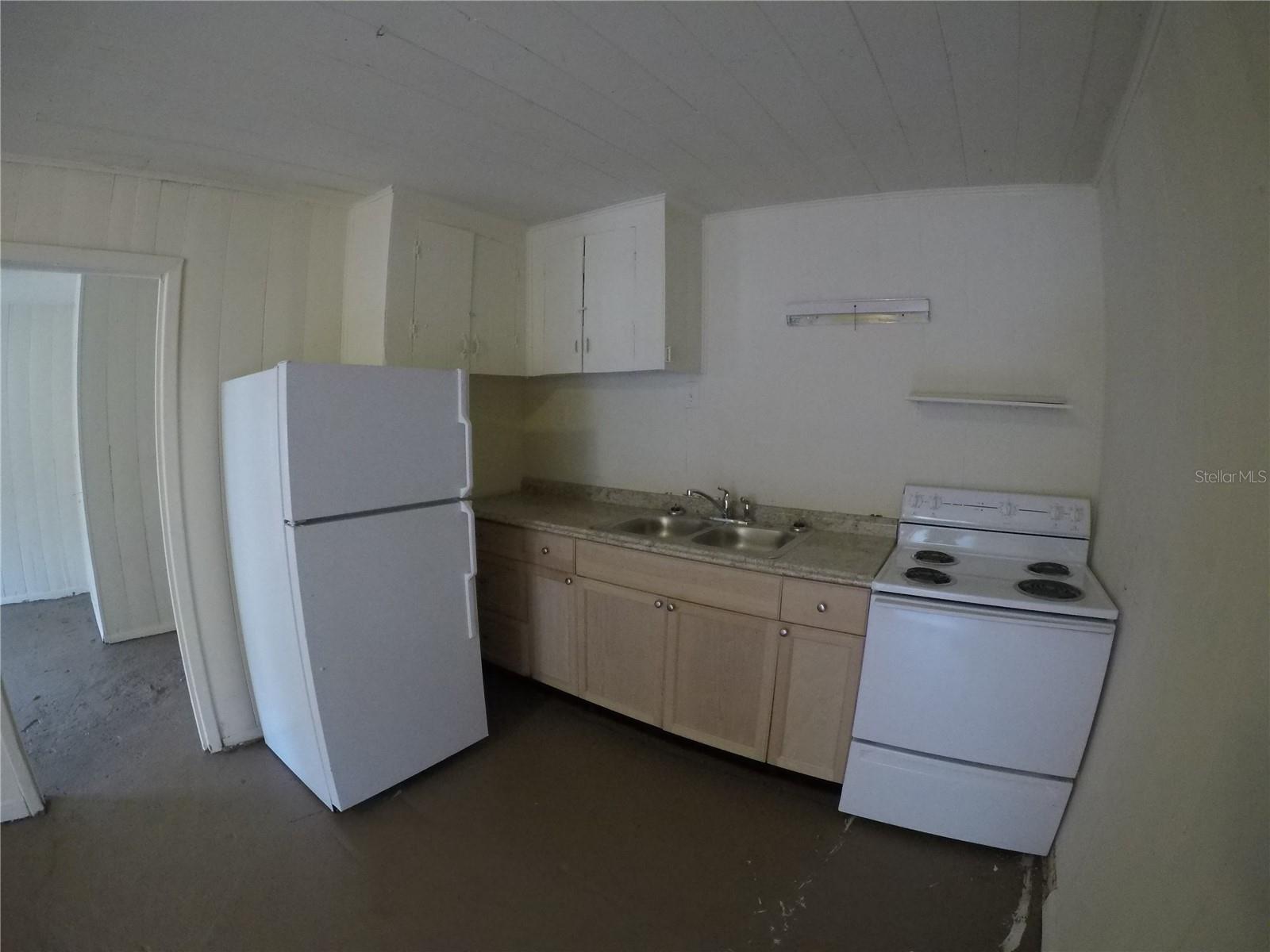 505 E VIRGINIA AVENUE, #b, Tampa, FL 33603