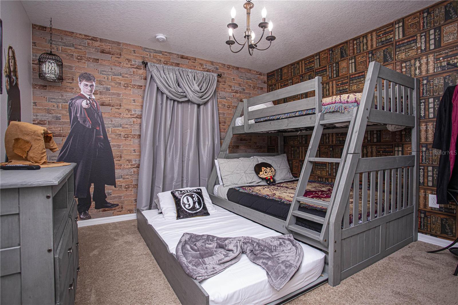 8939 CANDY PALM ROAD, Kissimmee, FL 34747 8939 CANDY PALM ROAD, Kissimmee, FL 34747