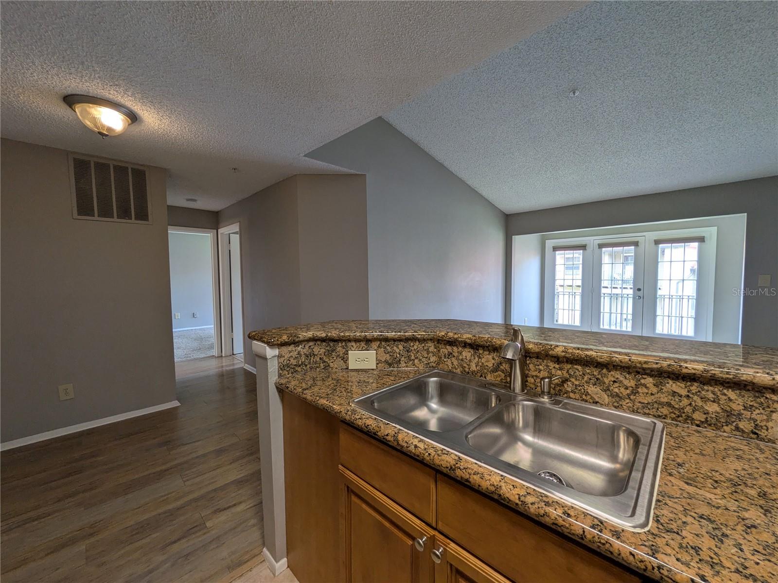 249 AFTON SQUARE, #212, Altamonte Springs, FL 32714