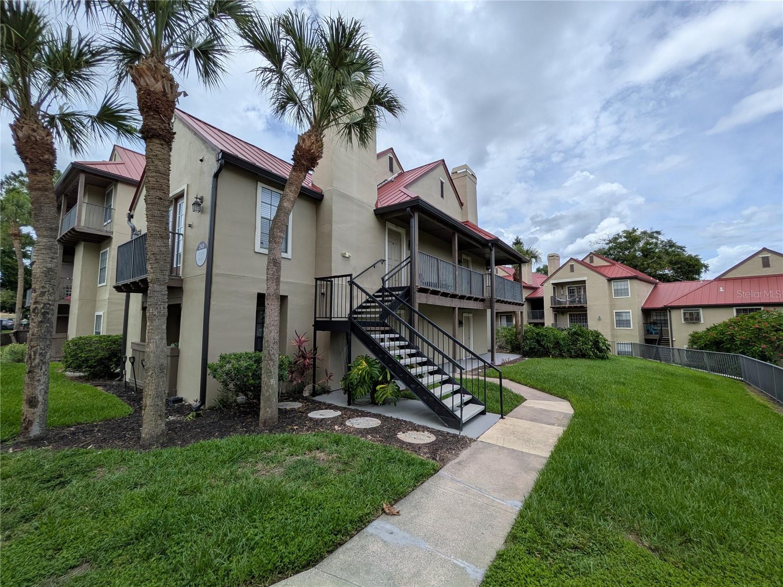249 AFTON SQUARE, #212, Altamonte Springs, FL 32714
