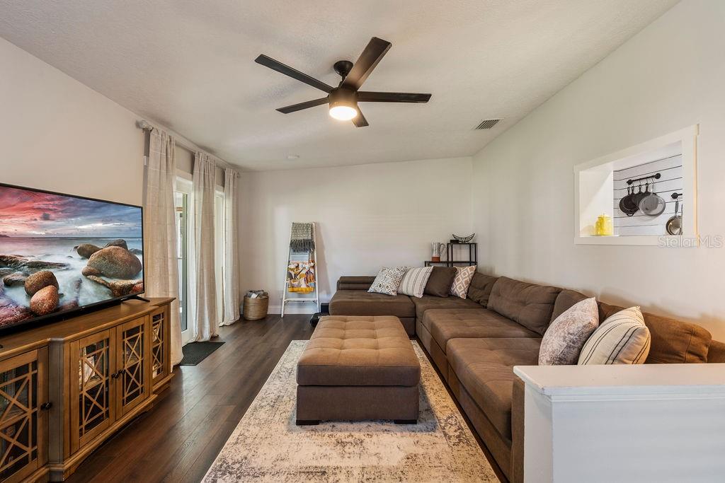 1970 W LAKE BRANTLEY ROAD, Longwood, FL 32779