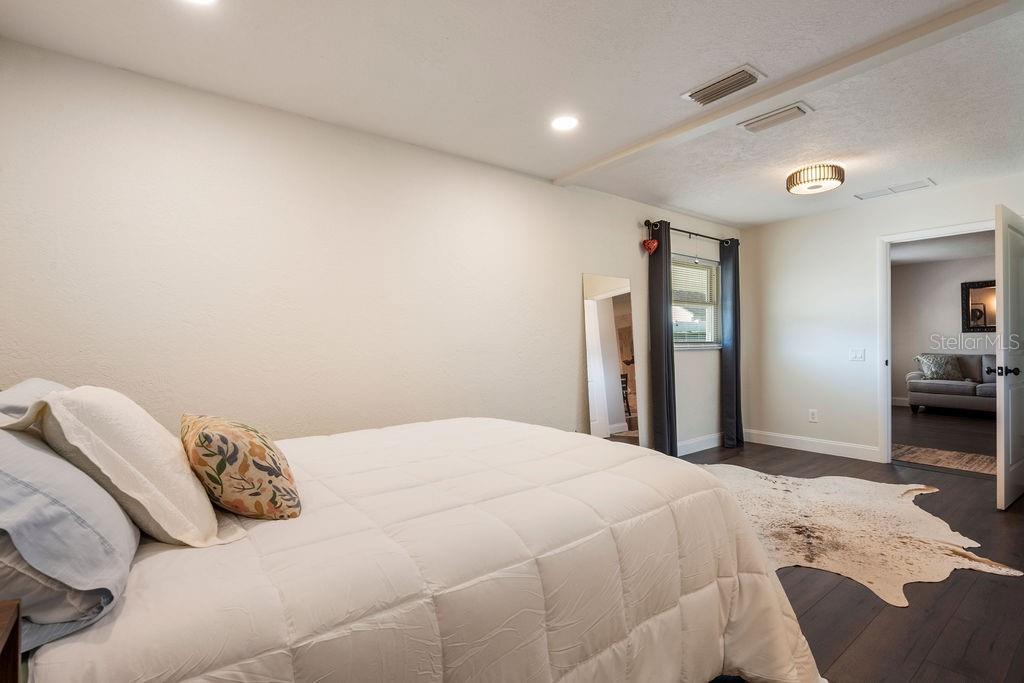 1970 W LAKE BRANTLEY ROAD, Longwood, FL 32779