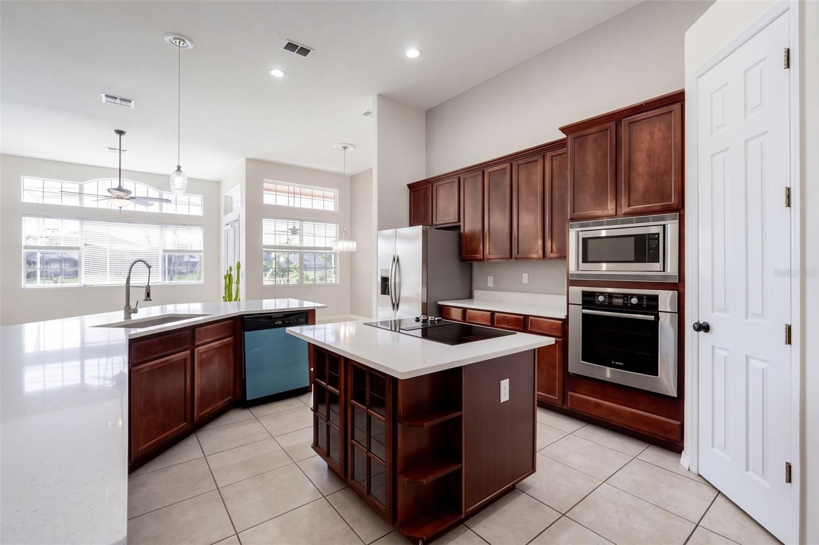 2102 PUTTER PLACE, Kissimmee, FL 34746