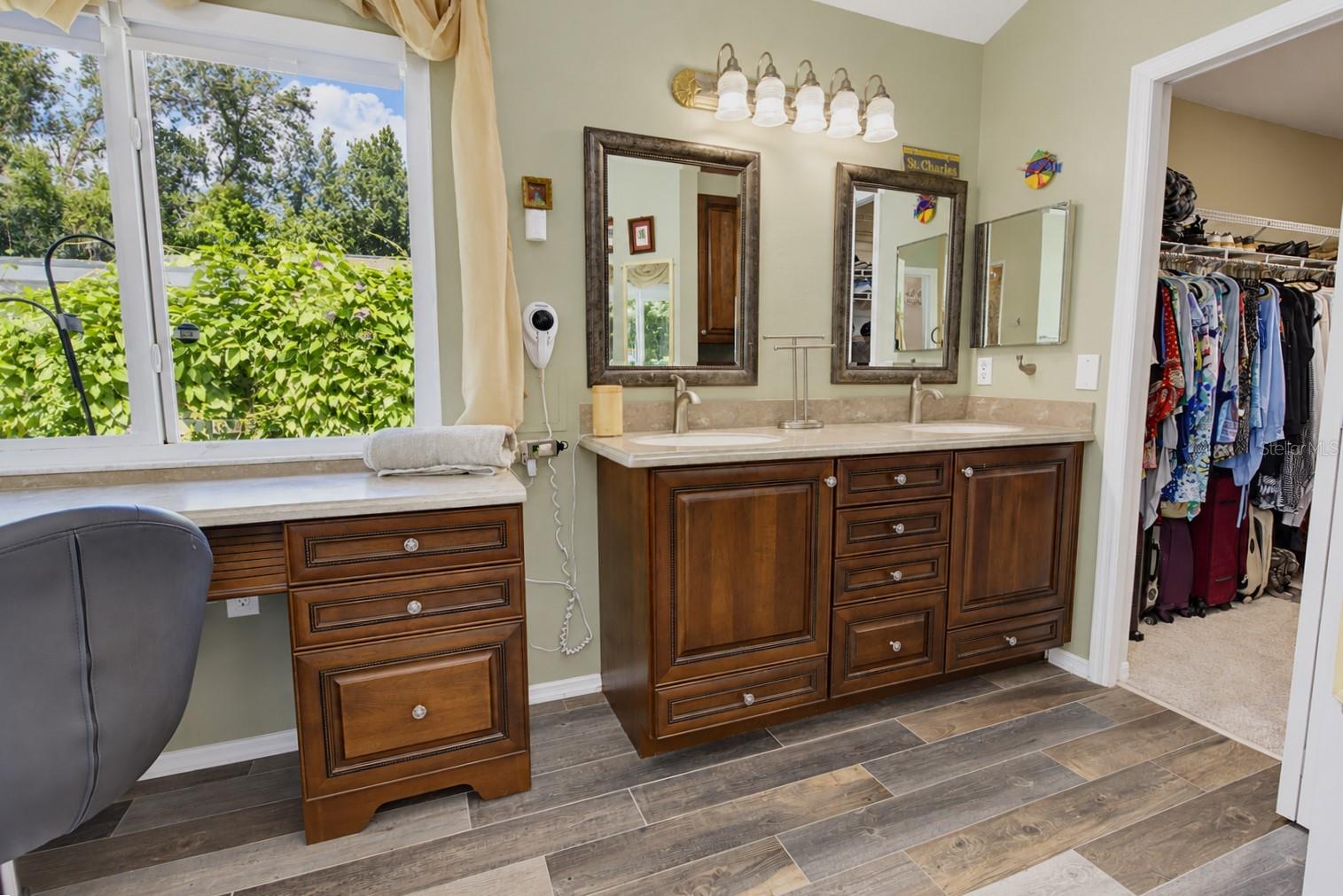 345 OAK LEAF CIRCLE, Lake Mary, FL 32746