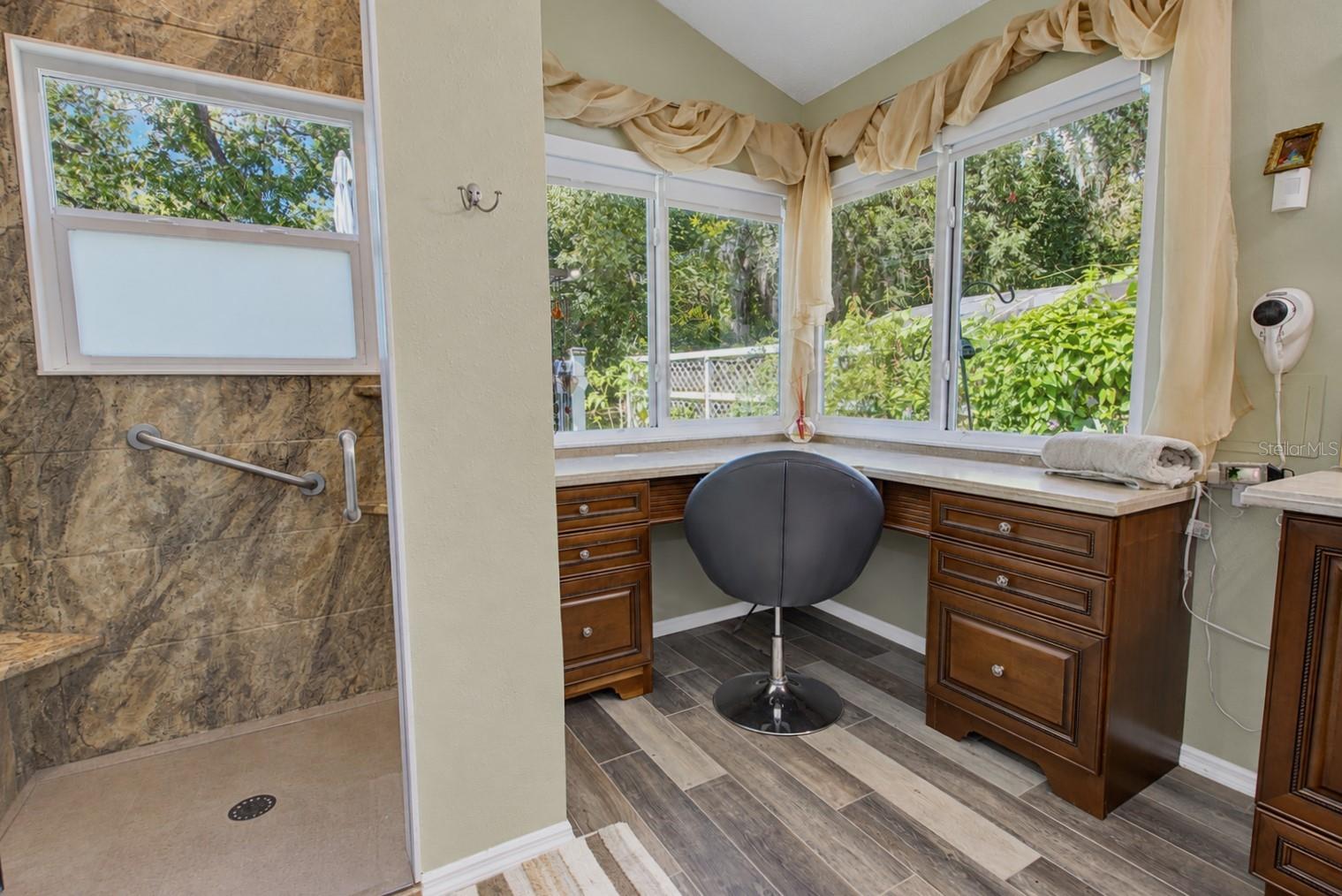 345 OAK LEAF CIRCLE, Lake Mary, FL 32746
