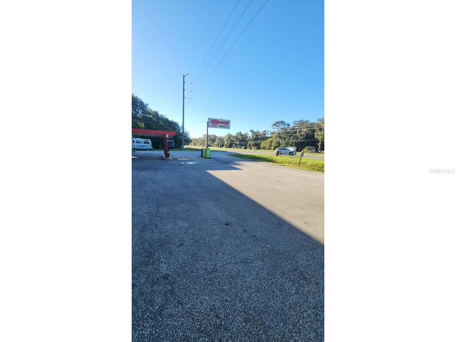 3515 N US HIGHWAY 17, Deland, FL 32720