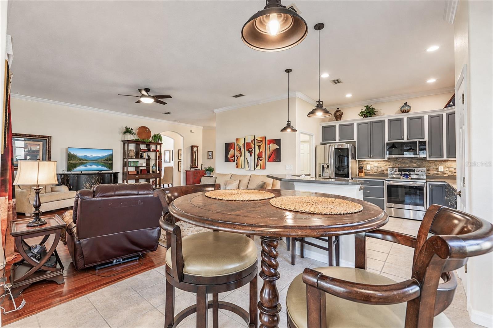 25520 MAUREPAS LANE, Leesburg, FL 34748
