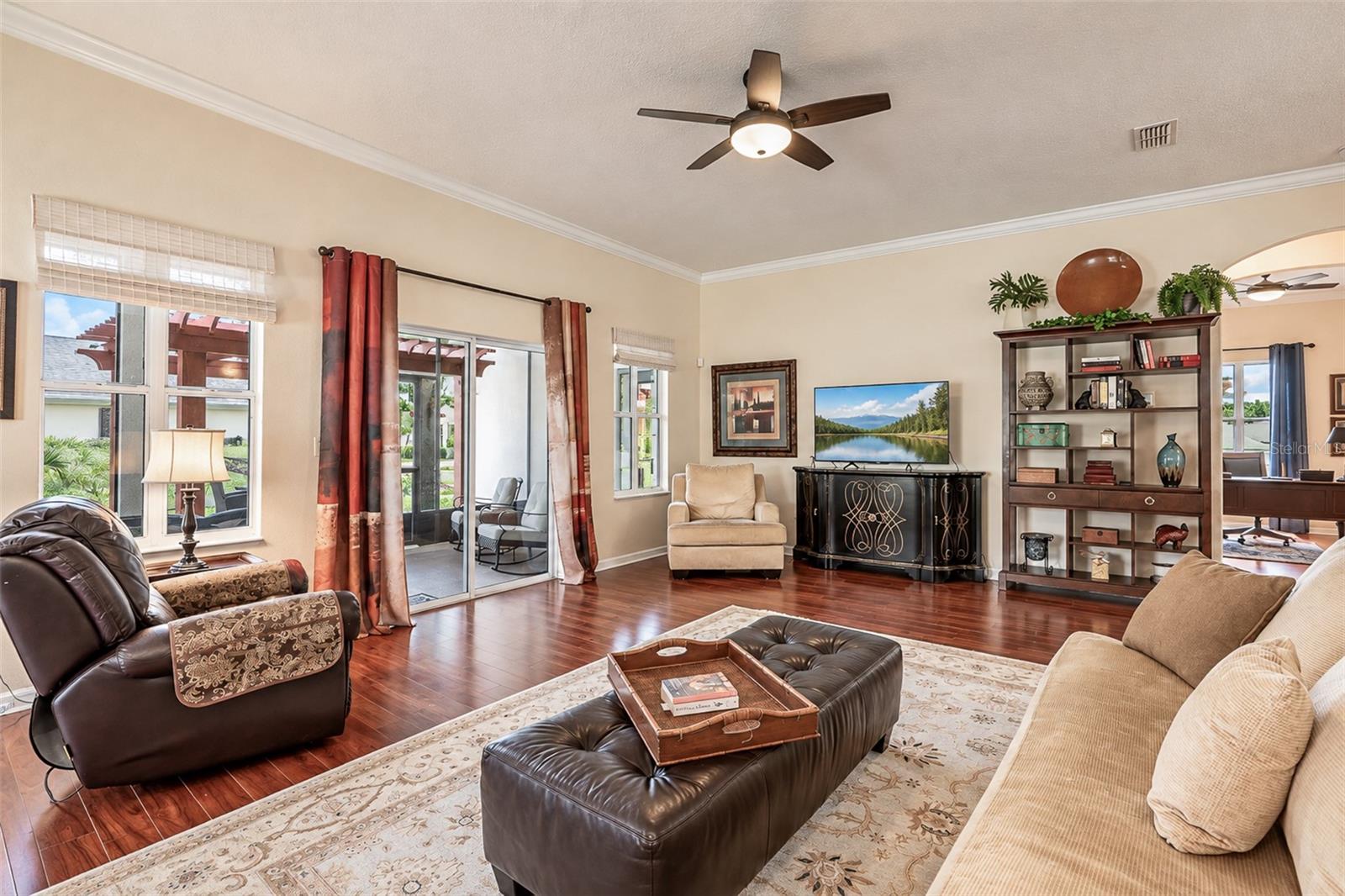 25520 MAUREPAS LANE, Leesburg, FL 34748