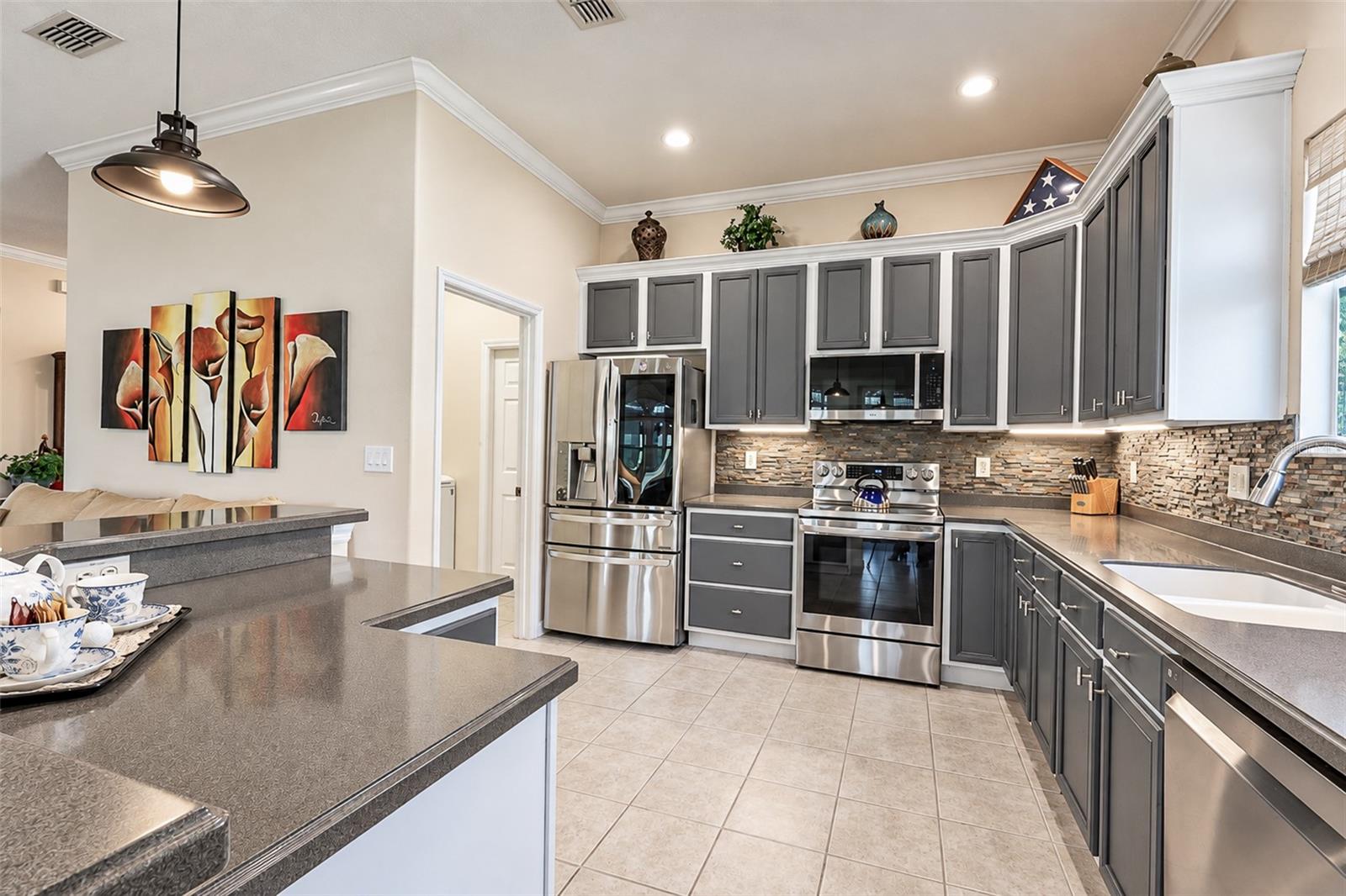 25520 MAUREPAS LANE, Leesburg, FL 34748