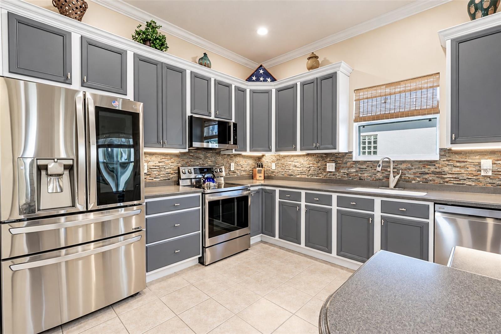 25520 MAUREPAS LANE, Leesburg, FL 34748