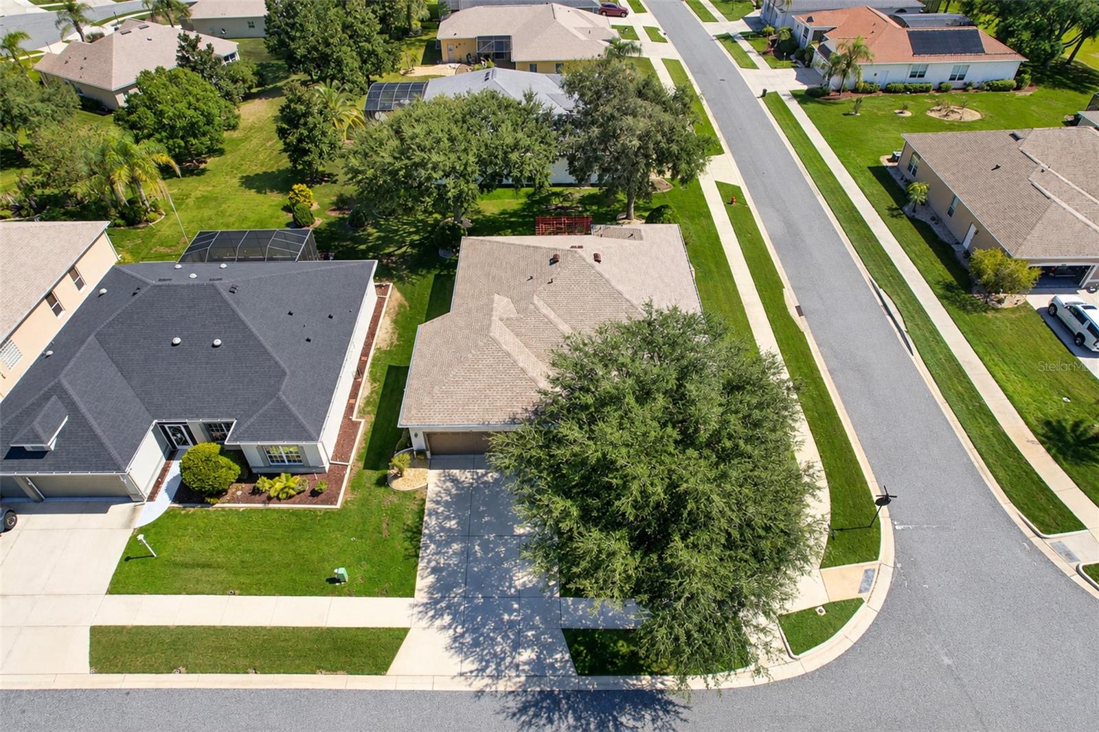 25520 MAUREPAS LANE, Leesburg, FL 34748