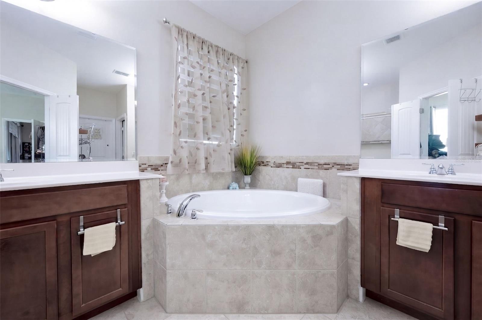 4922 TORTOISE TRAIL, St Cloud, FL 34771