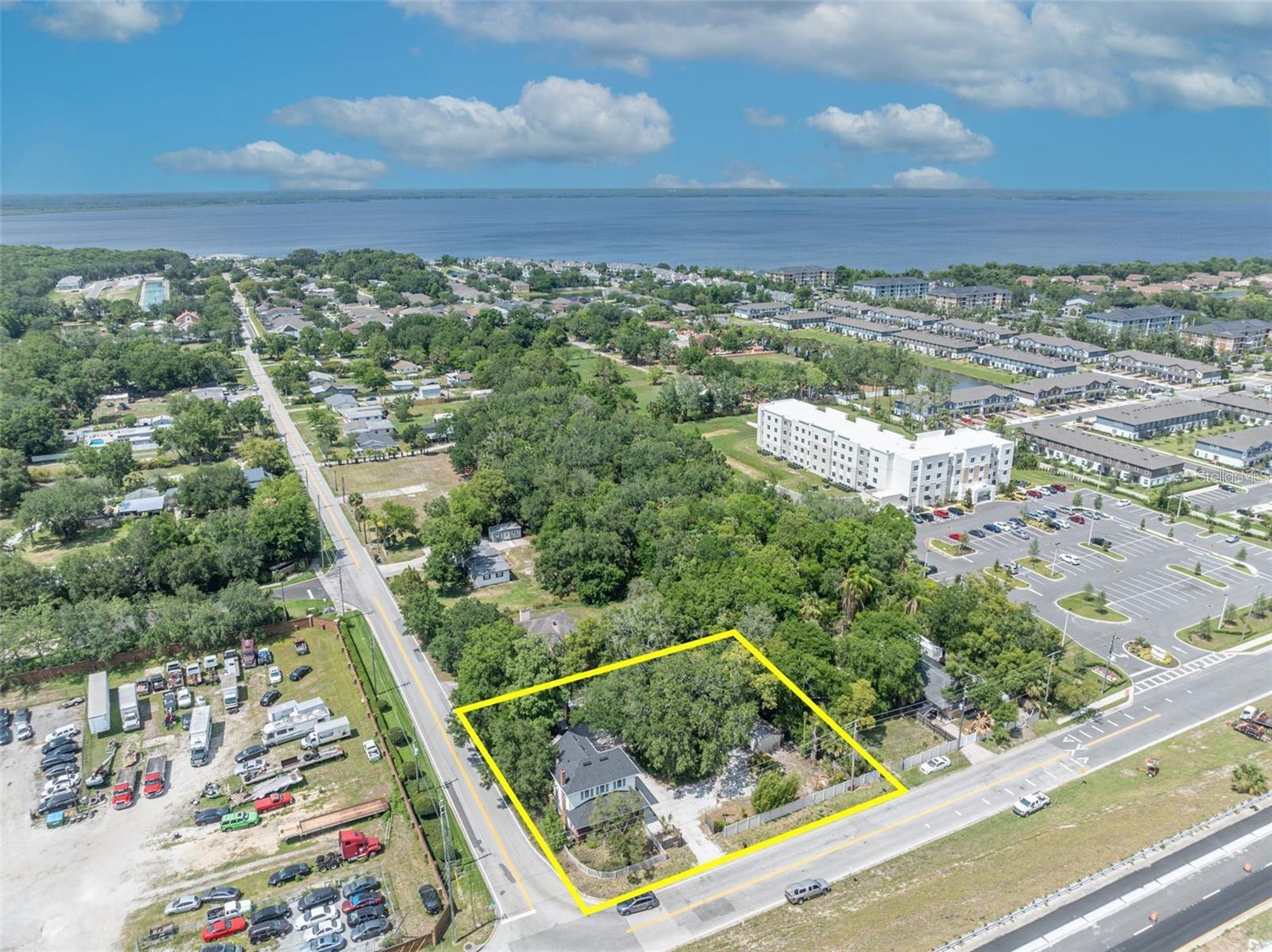2418 W 1ST STREET, Sanford, FL 32771