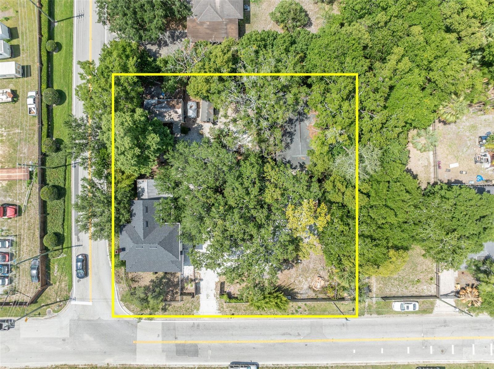 2418 W 1ST STREET, Sanford, FL 32771