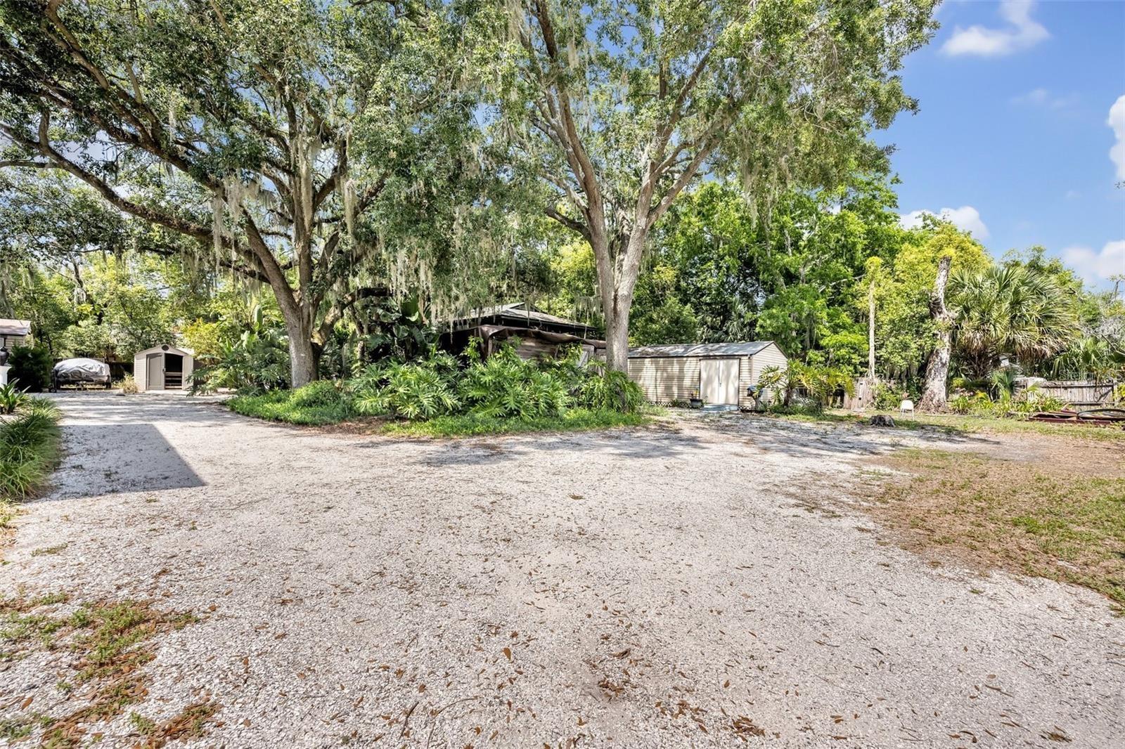 2418 W 1ST STREET, Sanford, FL 32771