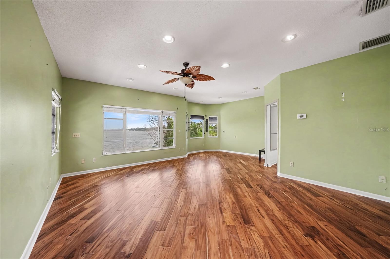 6401 GIBSON DRIVE, Belle Isle, FL 32809