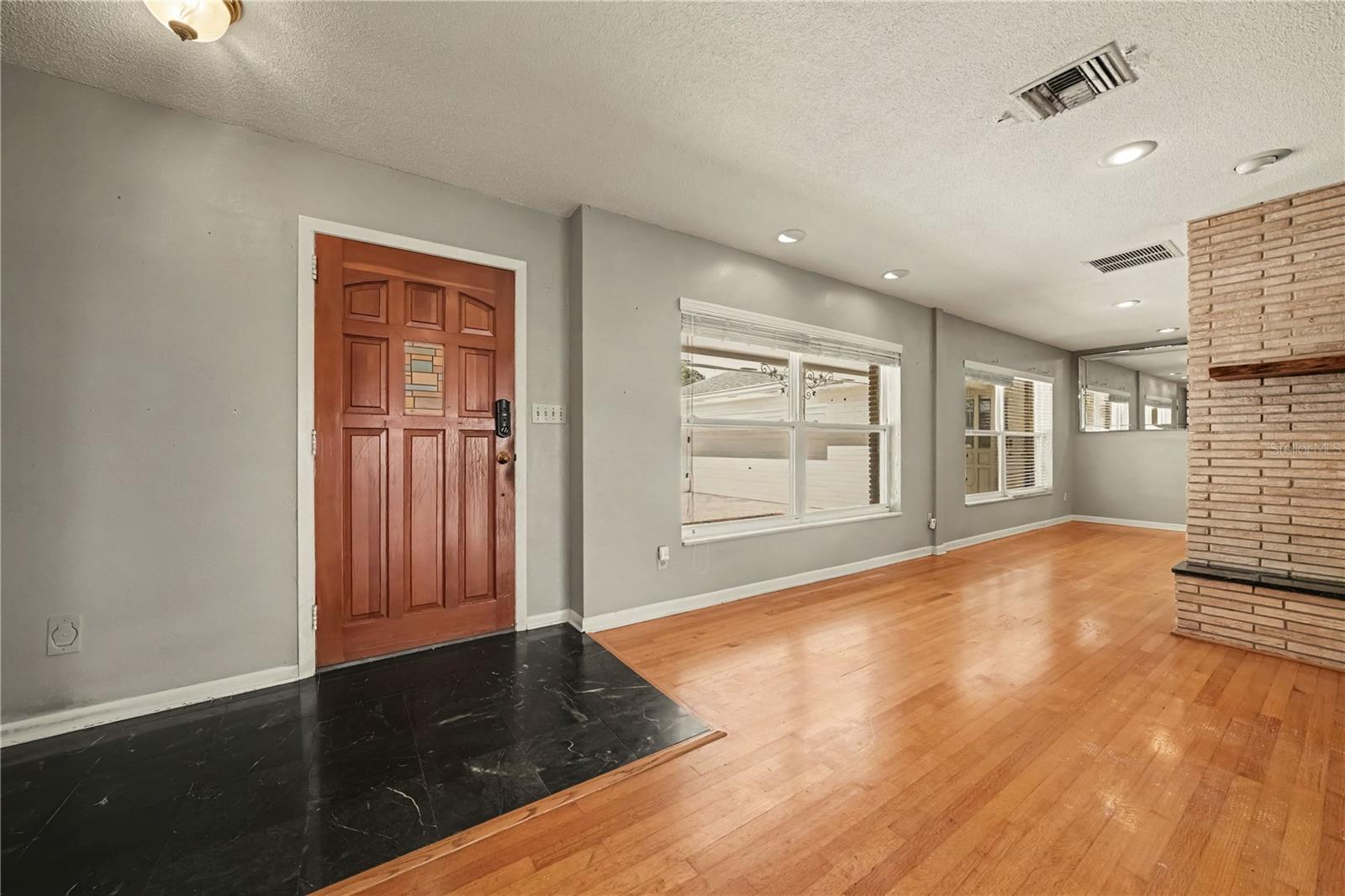 6401 GIBSON DRIVE, Belle Isle, FL 32809