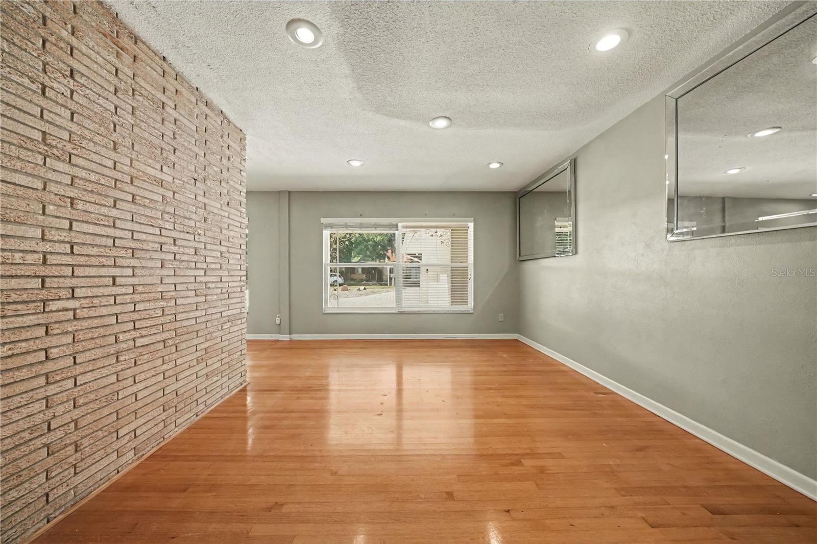 6401 GIBSON DRIVE, Belle Isle, FL 32809