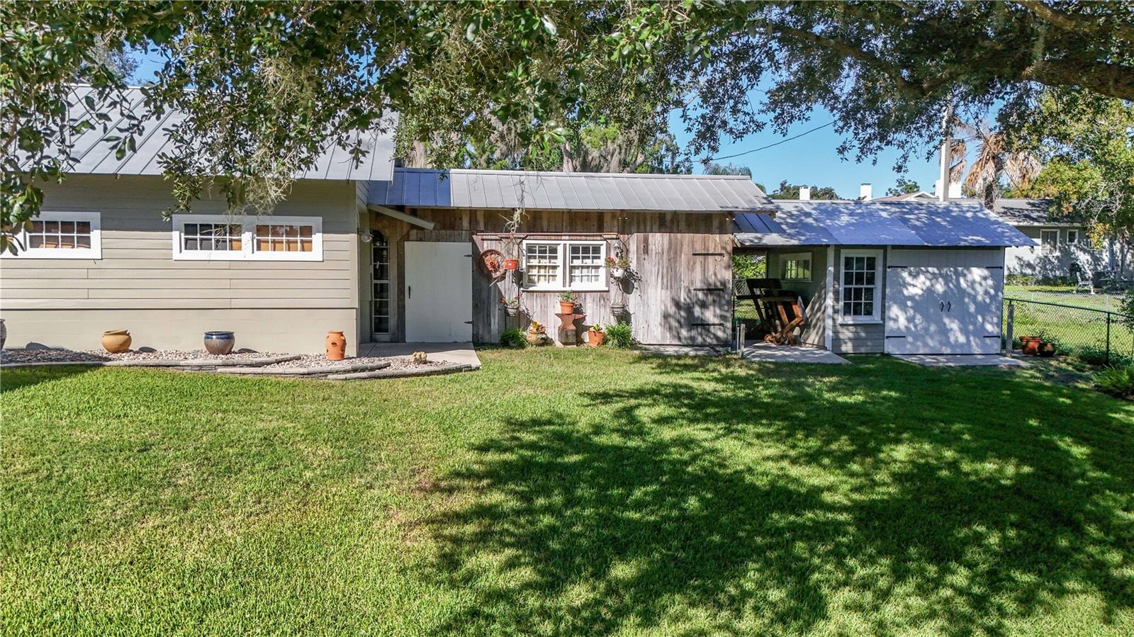 555 AMBASSADOR AVENUE, Eustis, FL 32726