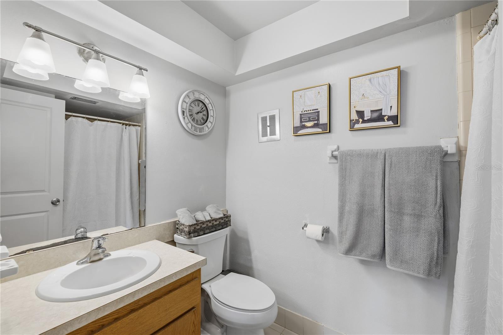 3020 GREENMOUNT ROAD, Orlando, FL 32806