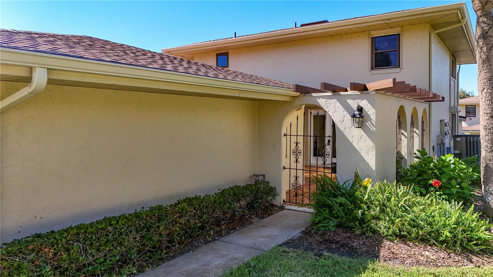 100 TREMAIN STREET, #G1, Mount Dora, FL 32757