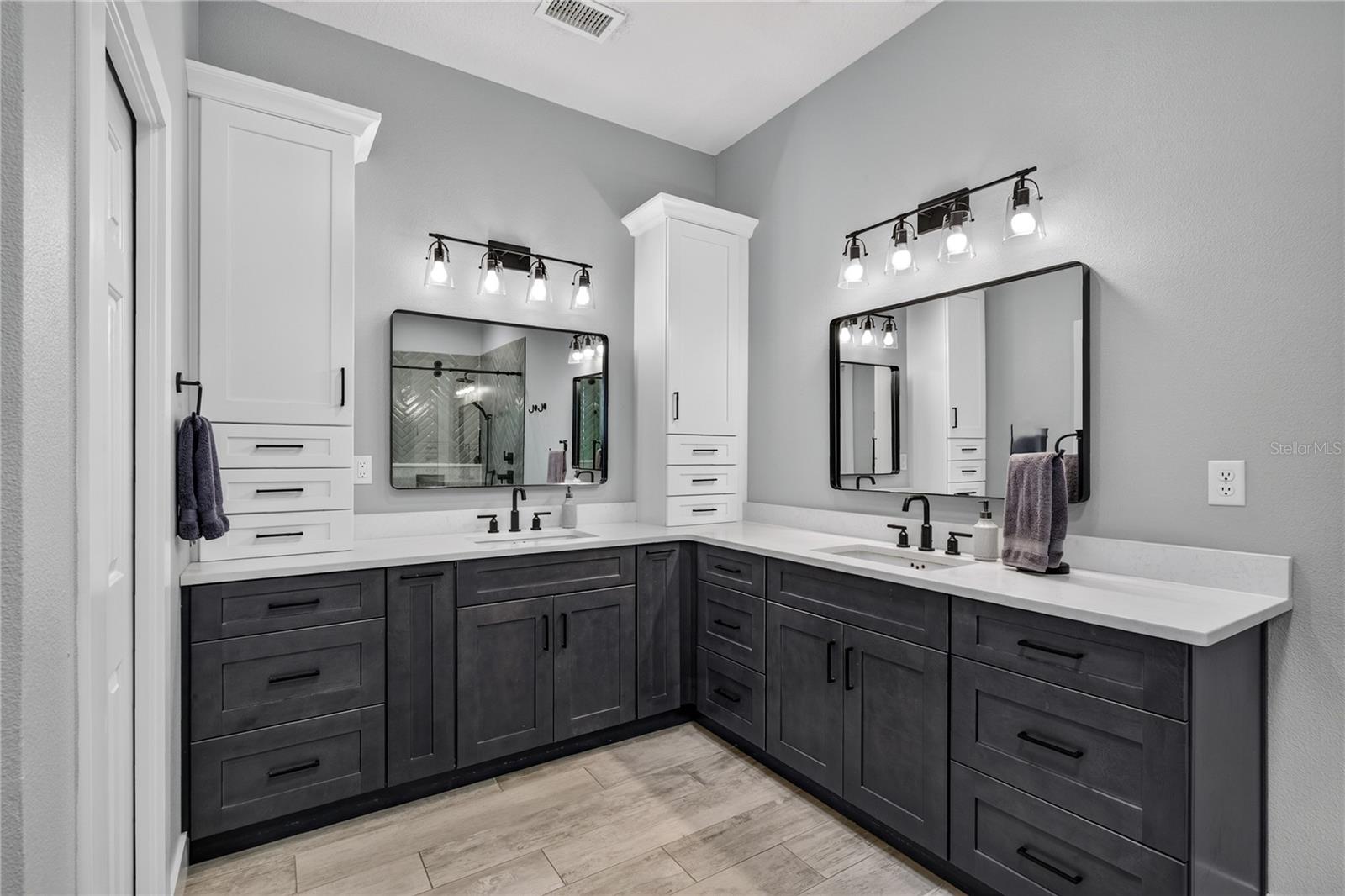 34449 PARKVIEW AVENUE, Eustis, FL 32736