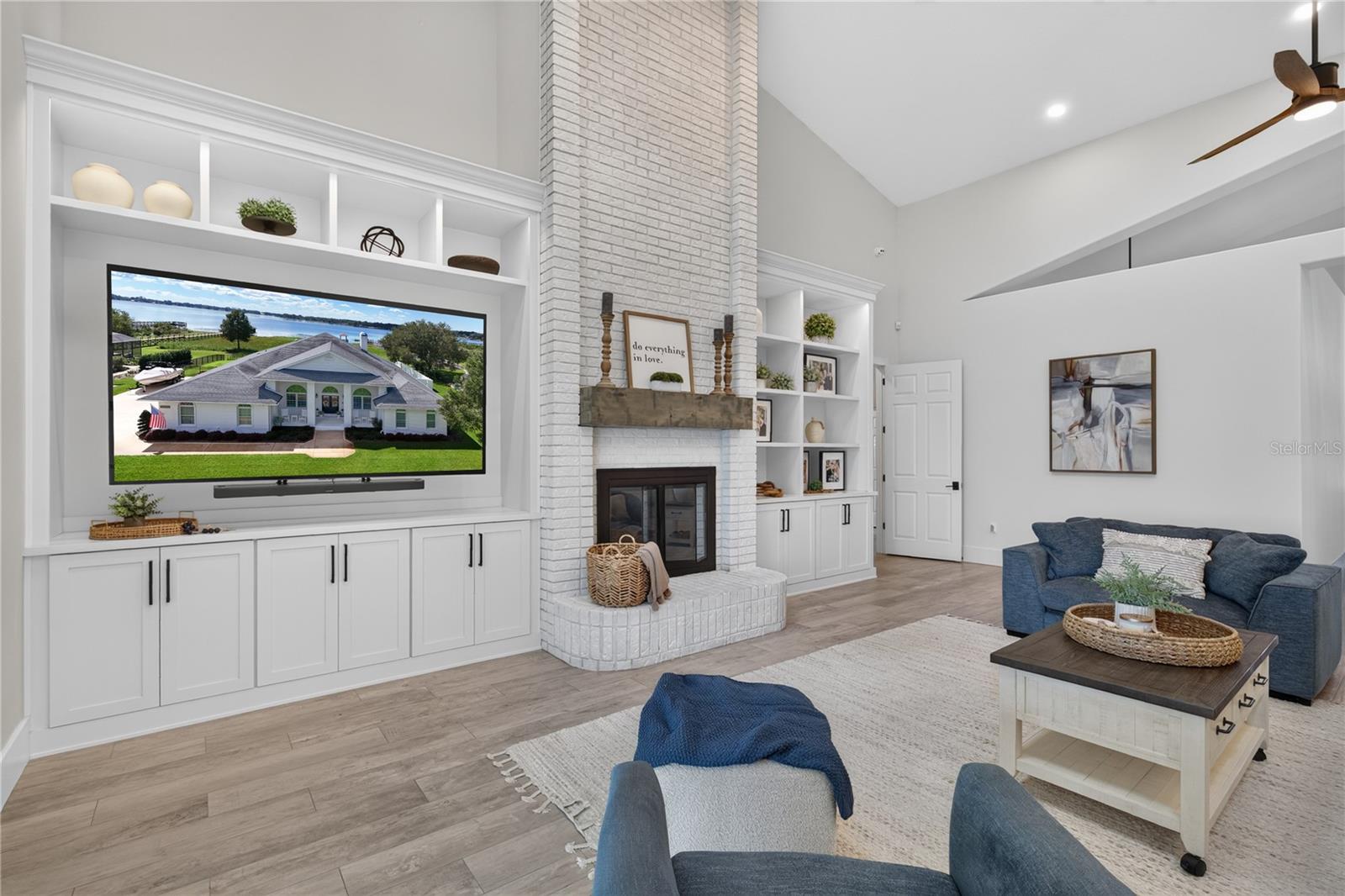 34449 PARKVIEW AVENUE, Eustis, FL 32736