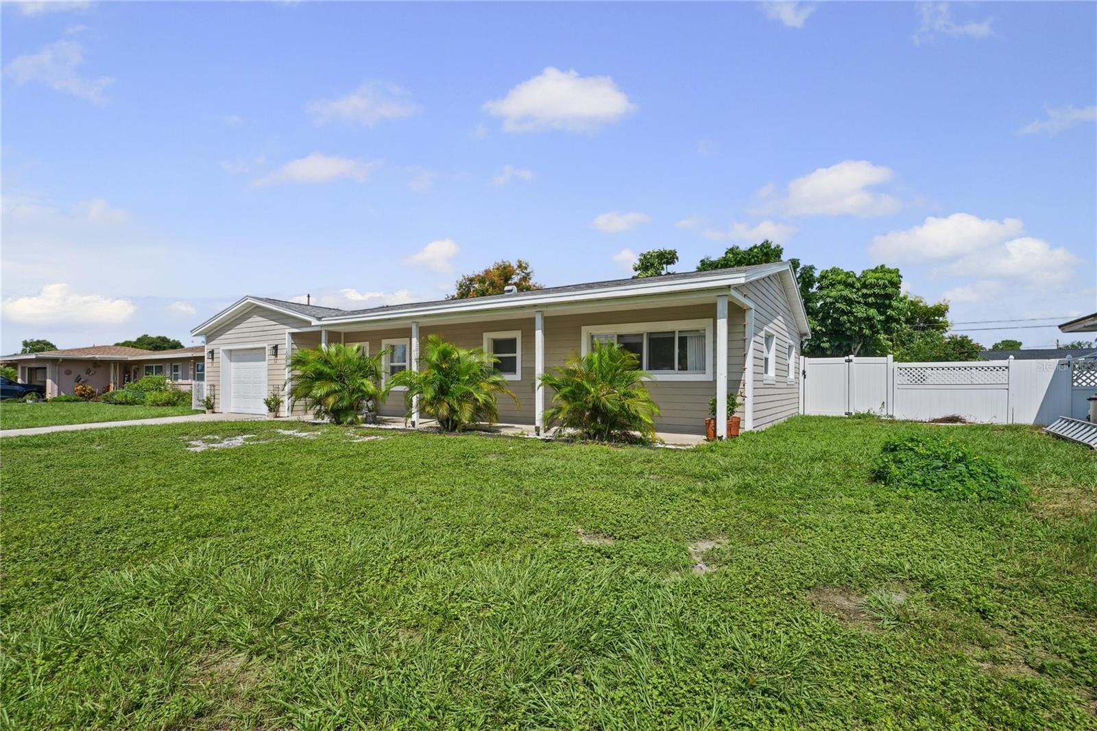 13833 DOMINICA DRIVE, Seminole, FL 33776
