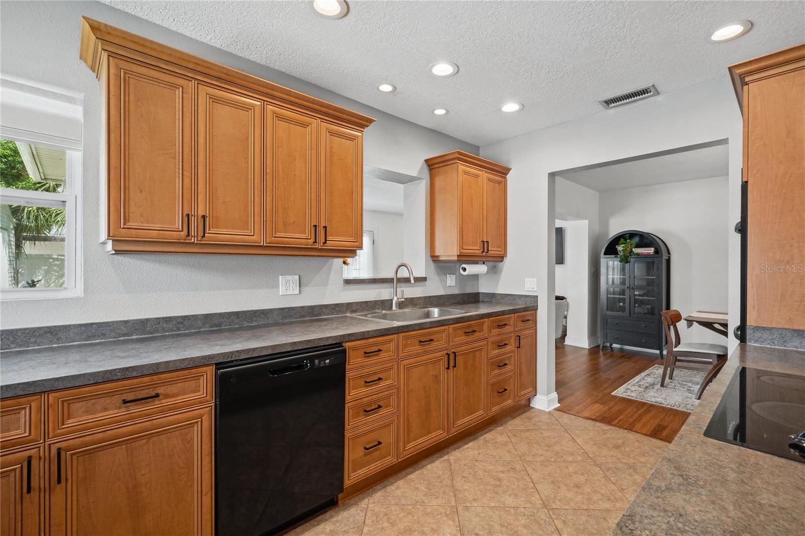 13833 DOMINICA DRIVE, Seminole, FL 33776