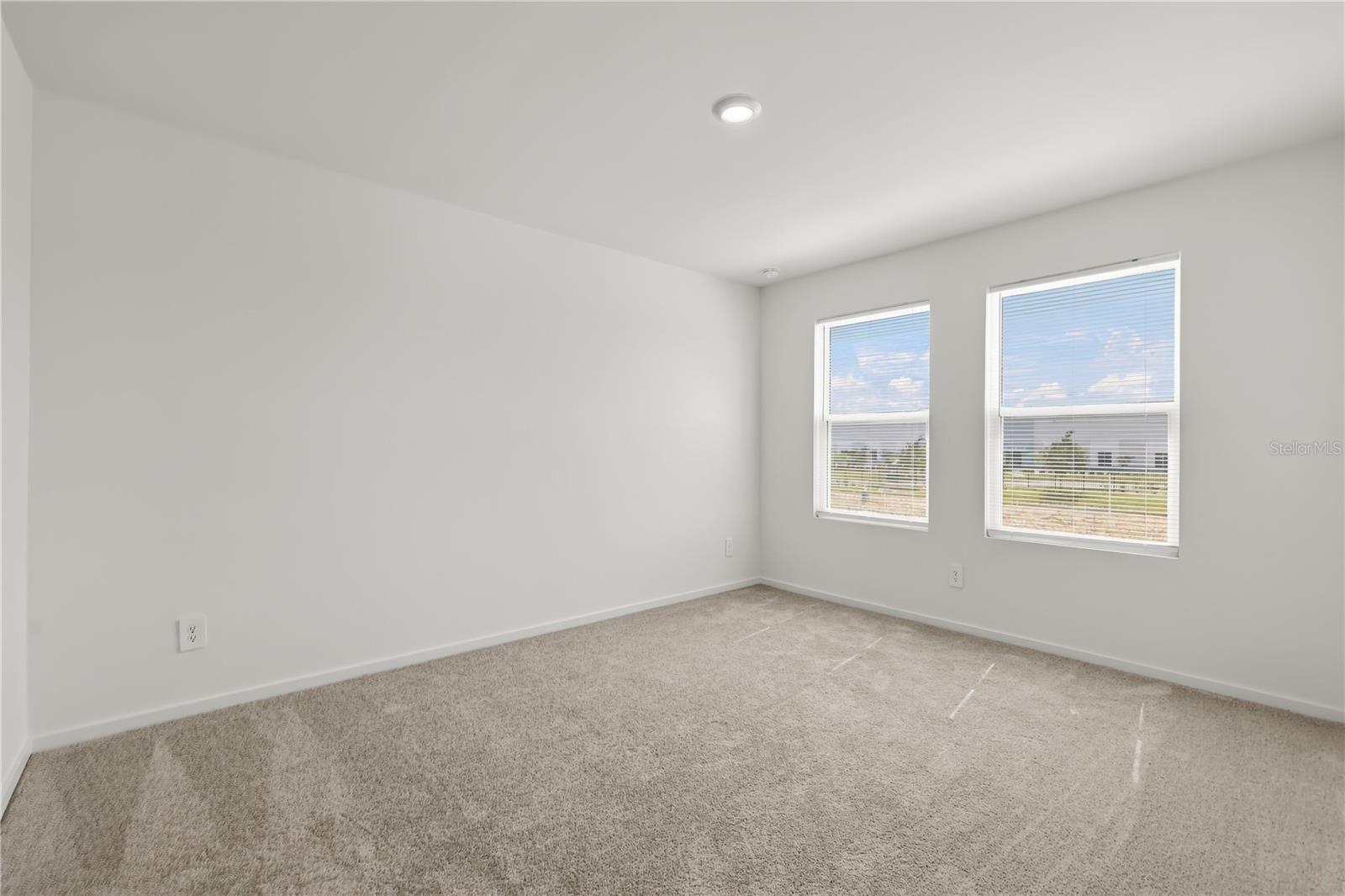 1048 TWINS STREET, Davenport, FL 33837