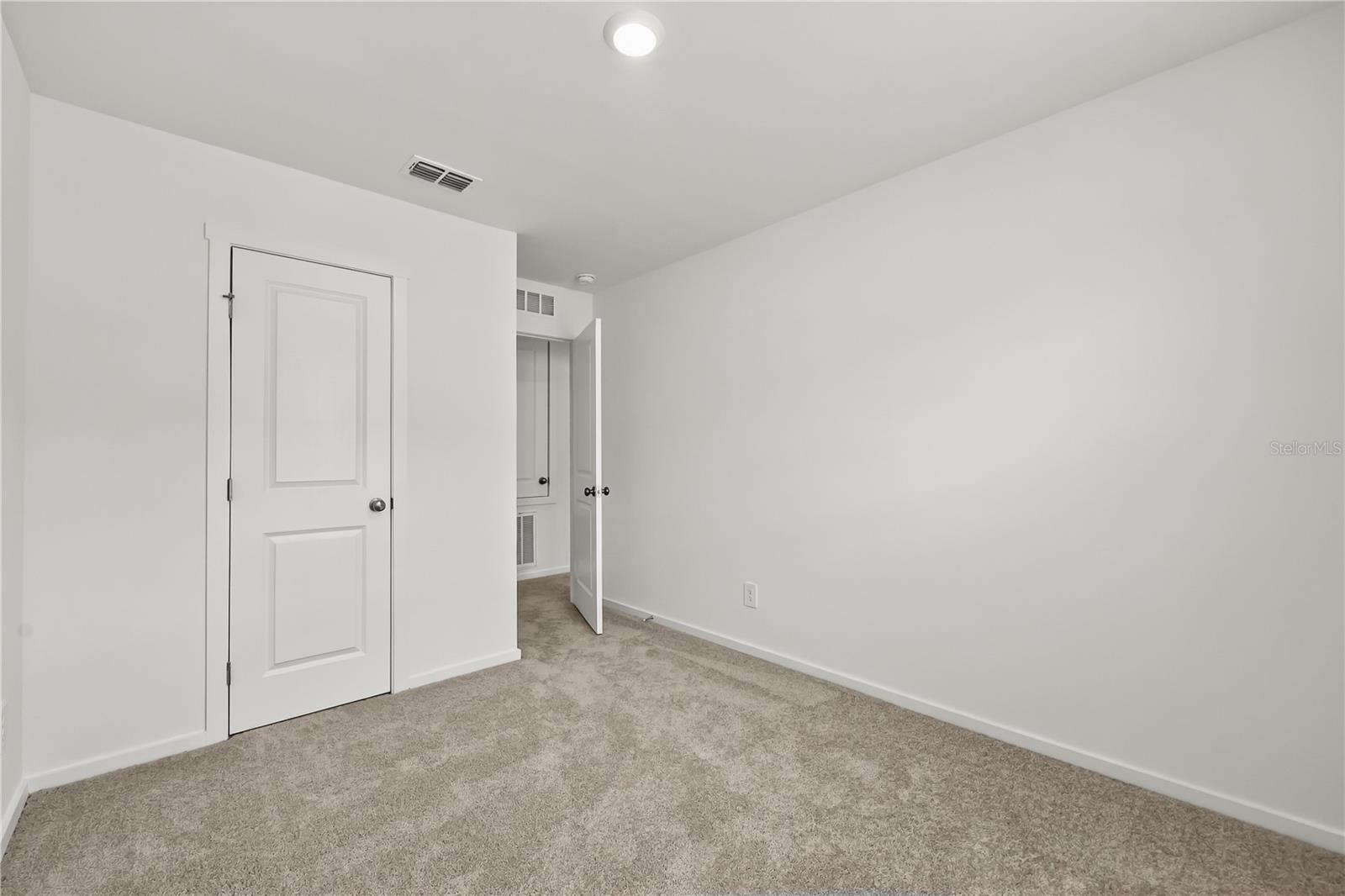 1048 TWINS STREET, Davenport, FL 33837