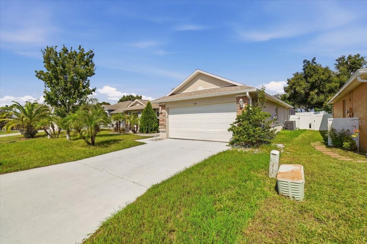 593 TERRANOVA CIRCLE, Winter Haven, FL 33884