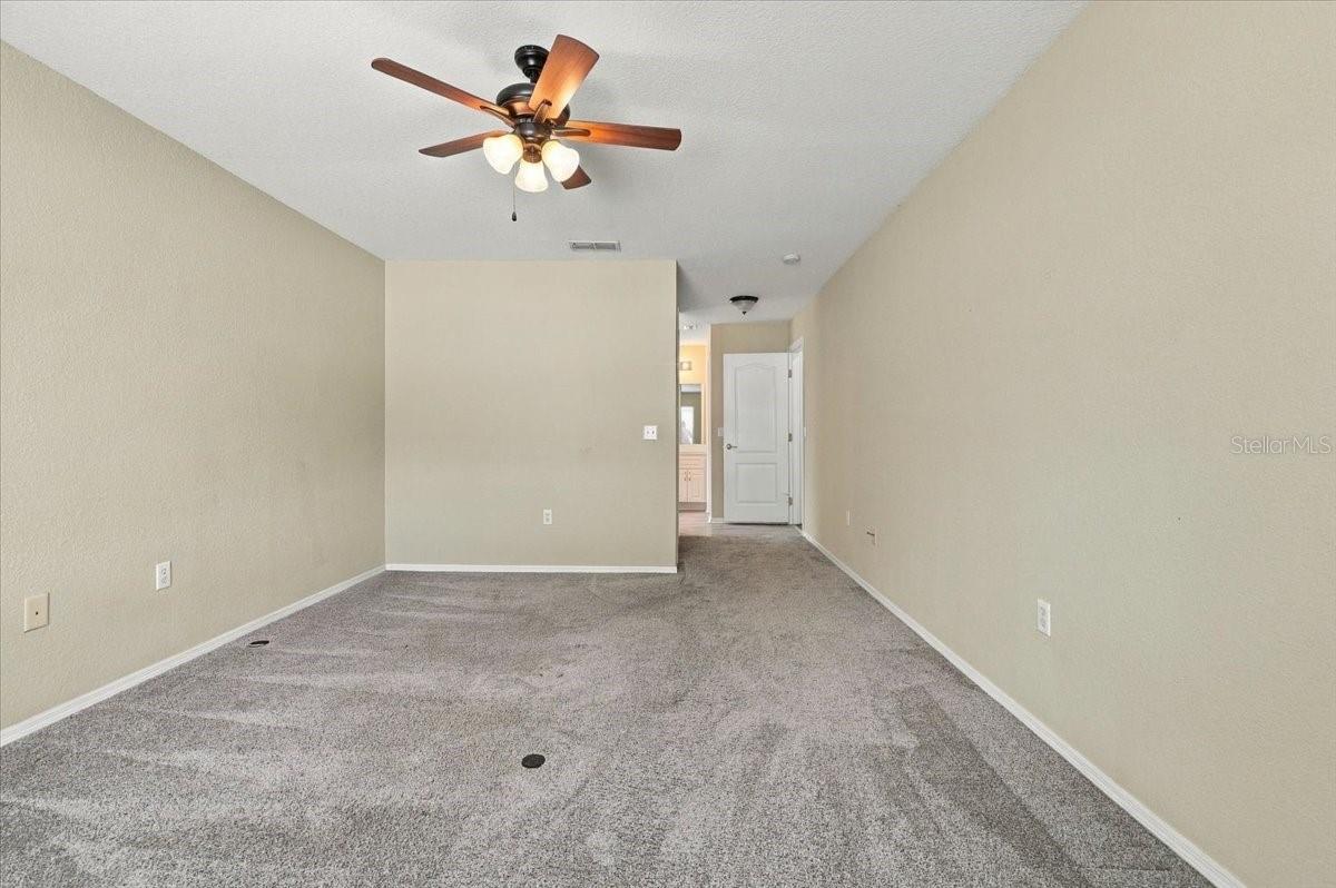 593 TERRANOVA CIRCLE, Winter Haven, FL 33884