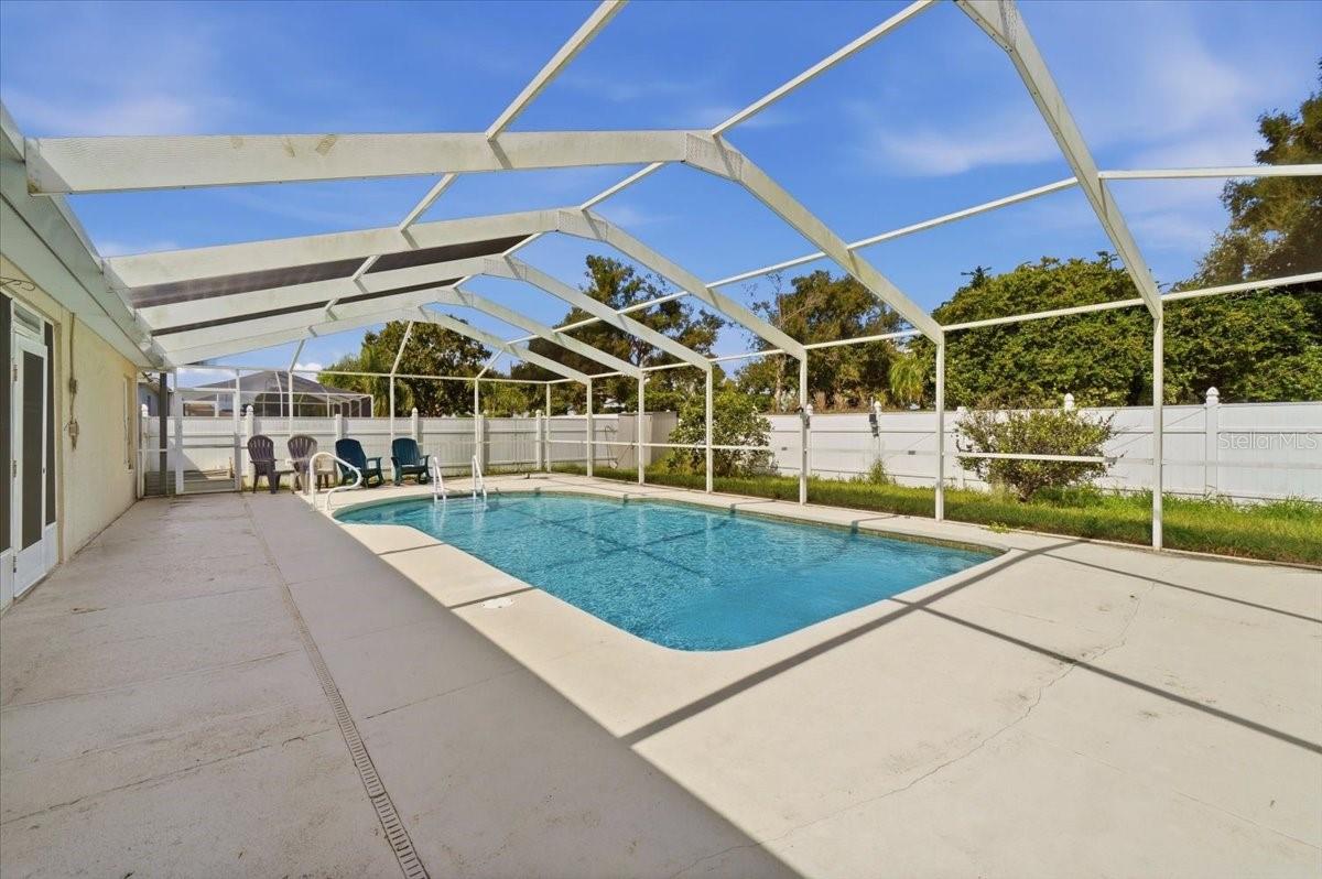 593 TERRANOVA CIRCLE, Winter Haven, FL 33884