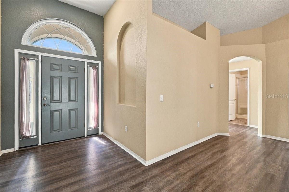 593 TERRANOVA CIRCLE, Winter Haven, FL 33884