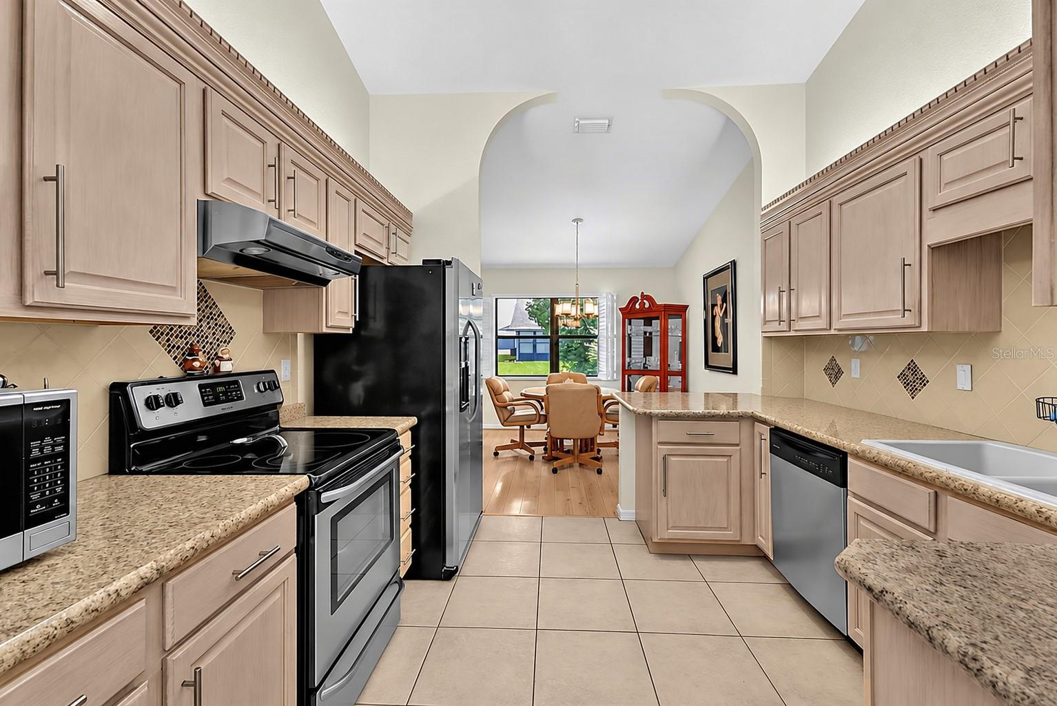 1717 W ORANGEWOOD LANE, #4, Avon Park, FL 33825