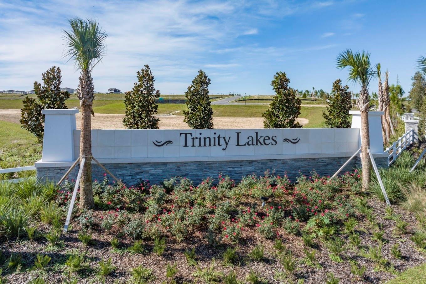 1945 HEART LAKE DRIVE, Groveland, FL 34736